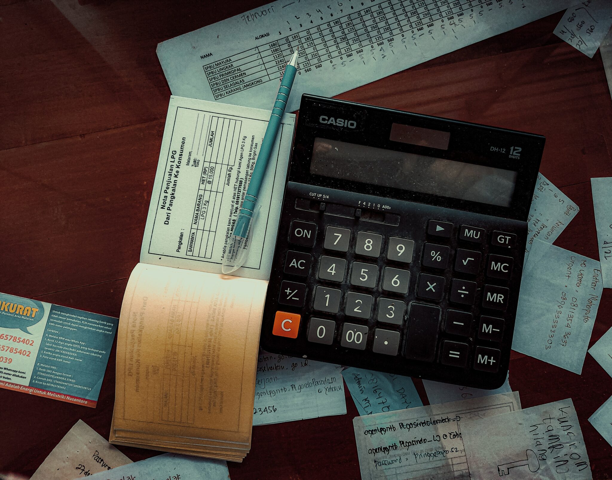 Using The Mobile App: Invoicing