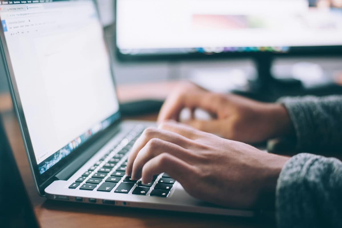 How to Set Up Facebook and Instagram Chat Widgets With HighLevel