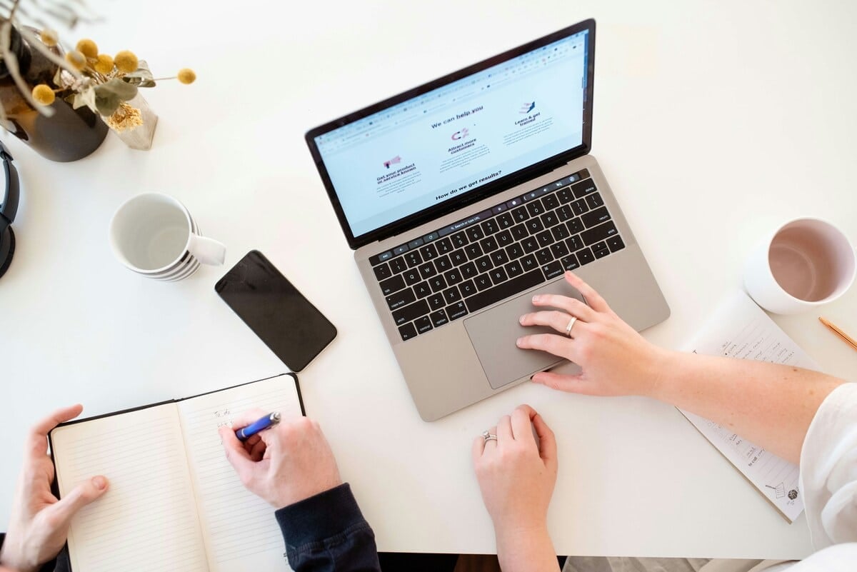 How to Collect Visitor Details in Live Chat in HighLevel